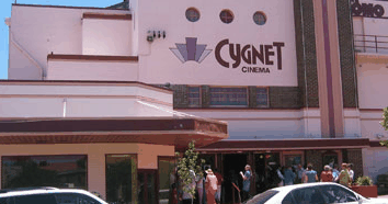 Cygnet Como Cinema - Tourism Townsville 3