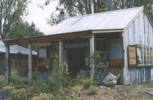 The Slab Hut Samford Art & Craft - Tourism Townsville 1