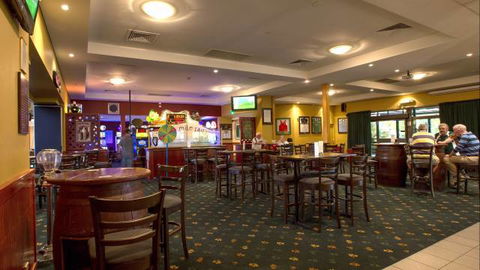 Canberra Irish Club - Tourism Townsville 1