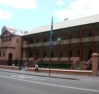 Parliament House - Tourism Townsville