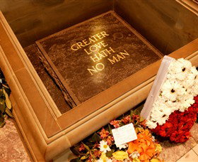 Shrine Of Remembrance - Tourism Townsville 3