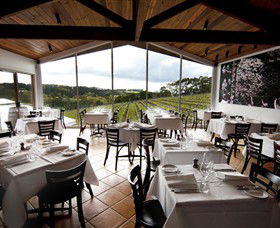 Paringa Estate Winery And Restaurant - Tourism Townsville 1