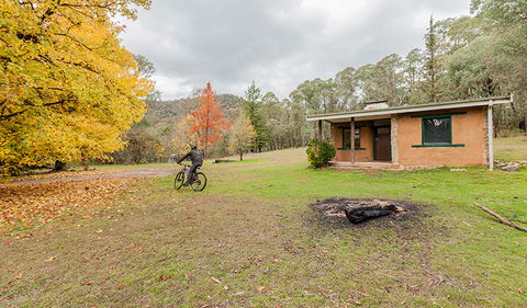 Major Clews Hut Walking Track - Tourism Townsville 1
