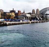 Touching History - Tourism Townsville