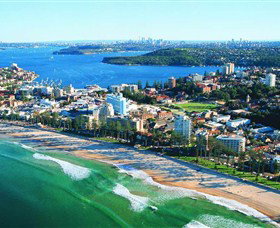 Boomerang Australia Studies - Tourism Townsville 0