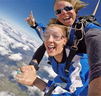 Sydney Skydivers - Tourism Townsville