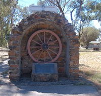 Jindera Pioneer Cairn - Tourism Townsville