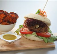 Gerry's  The Commercial Hotel - Tourism Townsville