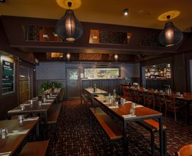 Civic Pub - Tourism Townsville 3
