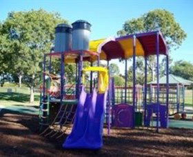 Lake Ellen Heritage Hub And Playground - Tourism Townsville 1