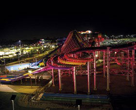 Wet 'n' Wild Sydney - Tourism Townsville 6