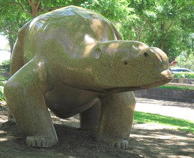 Sculpture Garden Campbelltown - Tourism Townsville 3