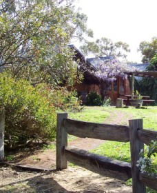 Peel Estate Winery - Tourism Townsville 0