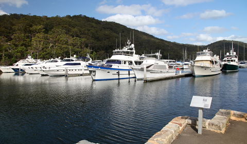 Empire Marina Bobbin Head - Tourism Townsville 2