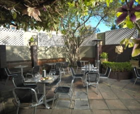 Marlborough Hotel - Tourism Townsville 0