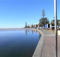 The Entrance Coast to Lake Walk - Tourism Townsville