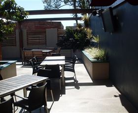 Tattersalls Hotel - Casino - Tourism Townsville 3
