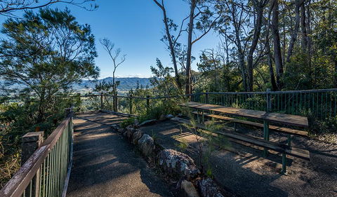 Newbys Lookout - Tourism Townsville 3