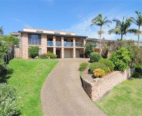 Baileys - Tourism Townsville 0