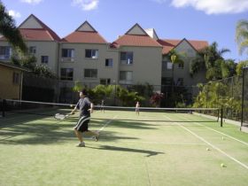 Sanctuary Beach Resort - Tourism Townsville 1