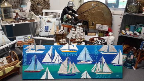 Kaz Art-Whitewash Gallery - Tourism Townsville 2