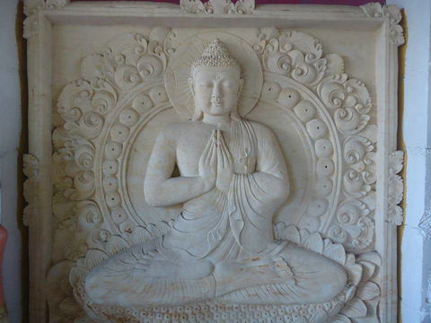 Marysworldart Bali Imports - Tourism Townsville 3