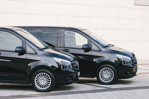 Private Arrival Transfer From Canberra Airport To Canberra City - Tourism Townsville 1