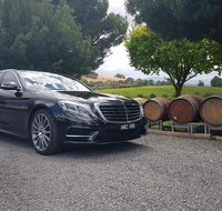 Private Airport Transfer in Melbourne City in Luxury Vehicles - Tourism Townsville