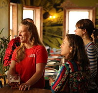 Afternoon in Melbourne Small Group Booze and History Tour - Tourism Townsville