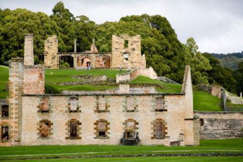 Tasmania Super Saver: Hobart Sightseeing Coach Tram Tour Plus Port Arthur Tour - Tourism Townsville 1