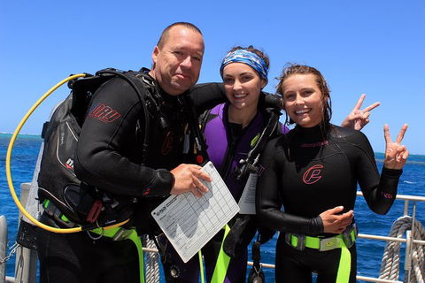 Quicksilver Dive 4 Day PADI Learn To Dive Course - Tourism Townsville 6