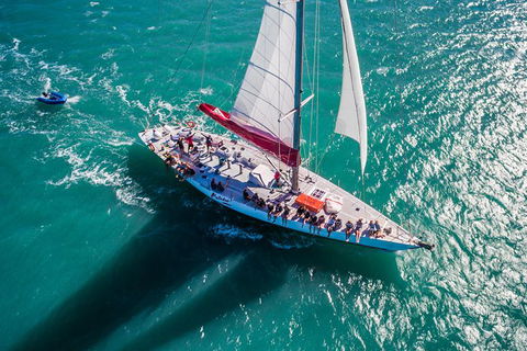 Matador Whitsundays - Tourism Townsville 1