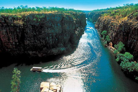 Katherine Gorge Fly, Helicopter & Cruise Tour From Darwin - Tourism Townsville 1