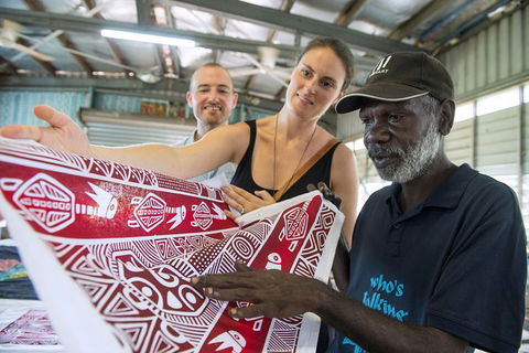 Tiwi By Design Day Tour - Tourism Townsville 3