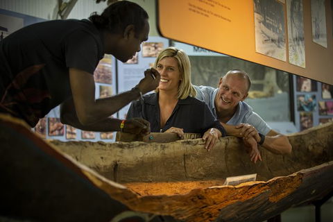 Tiwi By Design Day Tour - Tourism Townsville 9