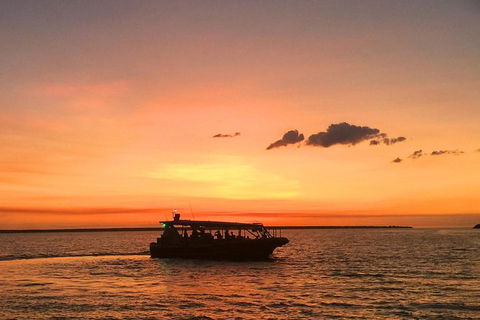 Tropical Light Tropical Bite - Twilight Cruise And CHOW Dinner - Tourism Townsville 3
