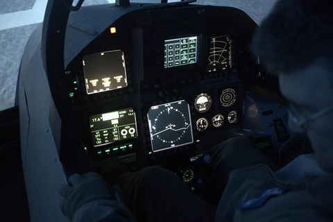 F-18 Combat Fighter Flight Simulator: 60 Minutes - Tourism Townsville 1