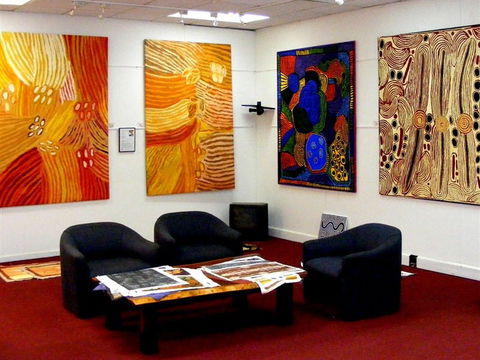 Aboriginal Fine Arts Gallery - Tourism Townsville 1