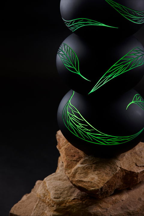 James McMurtrie's  Glass Blowing Studio And Gallery - Tourism Townsville 0