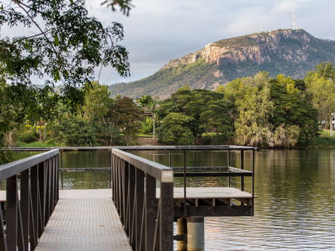Lake Ross - Tourism Townsville 0