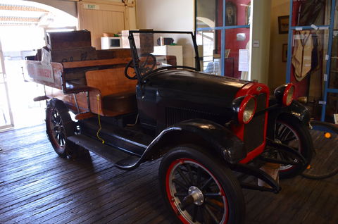 Zara Clark Museum - Tourism Townsville 0