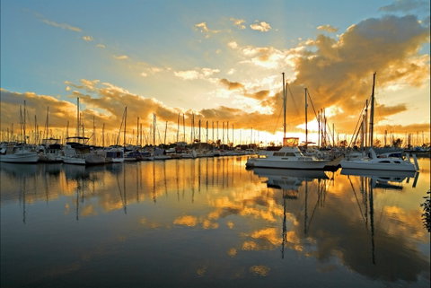 Manly - Tourism Townsville 0