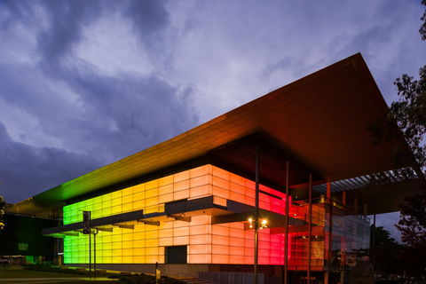 Queensland Art Gallery And Gallery Of Modern Art (QAGOMA) - Tourism Townsville 2