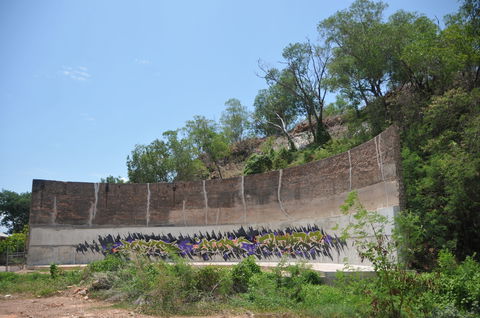 Remnant No 6 Oil Tank Wall - Tourism Townsville 2