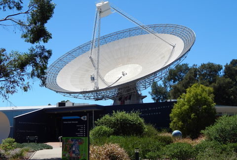 CSIRO Parkes Radio Telescope Visitor Centre - Tourism Townsville 0