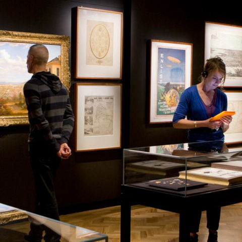 AMAZE - The Michael Crouch Gallery - Tourism Townsville 0