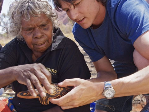Maruku Arts - Gallery - Tourism Townsville 1