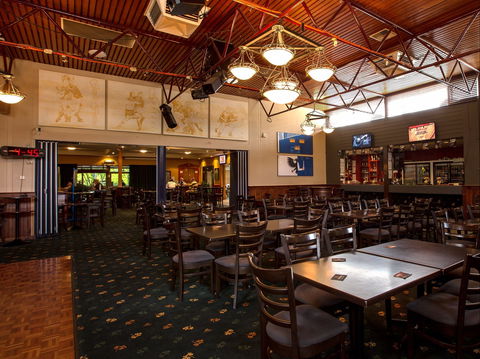 Canberra Irish Club - Tourism Townsville 1