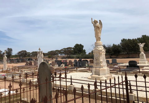 Kadina Cemetery - Tourism Townsville 1