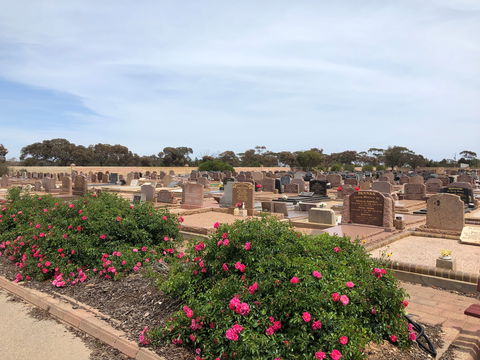 Kadina Cemetery - Tourism Townsville 2
